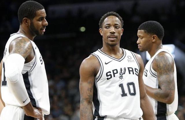 TheShy Ins晒照：谢谢把我的头发和妆都弄得很漂亮